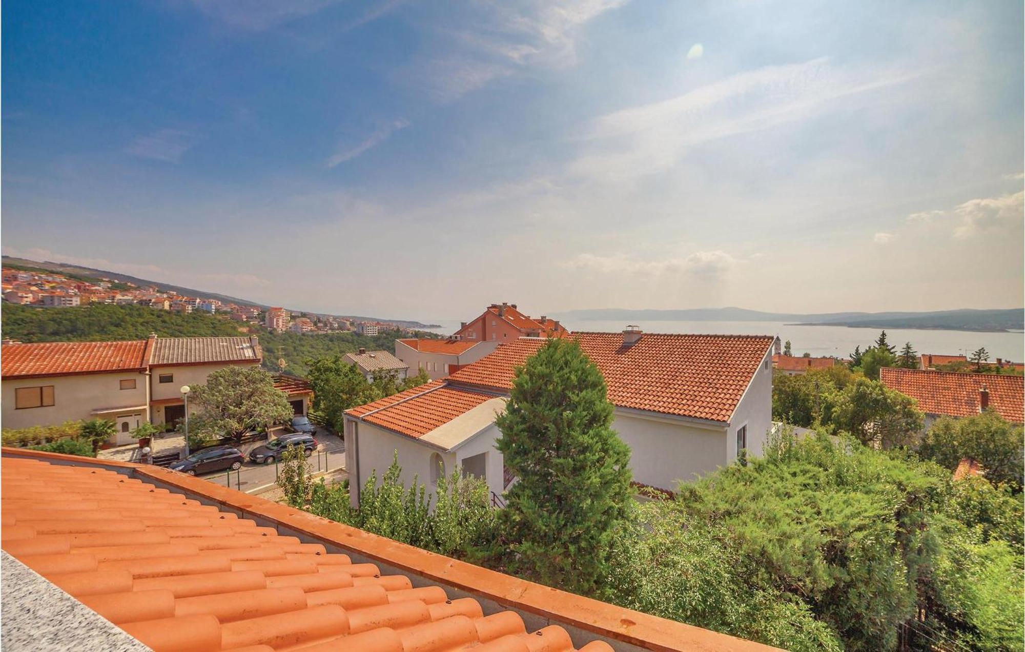 2 Bedroom Amazing Apartment In Crikvenica Exterior photo